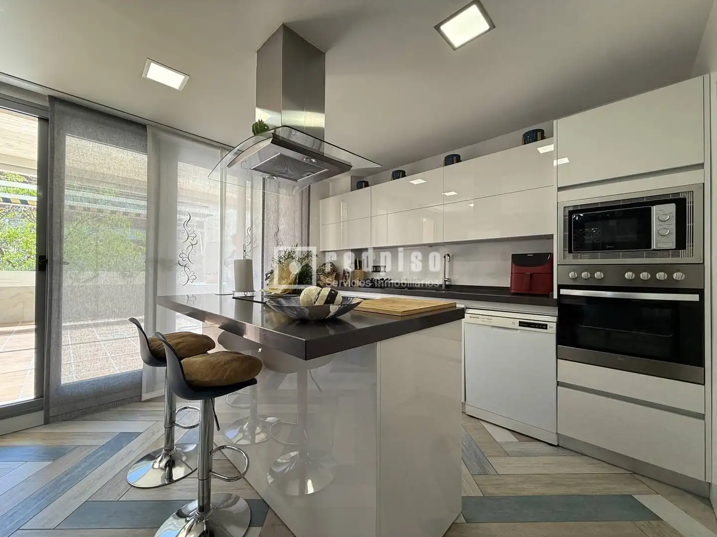 Cocina de Piso en venta en Málaga con Aire acondicionado, Calefacción y Jardín privado