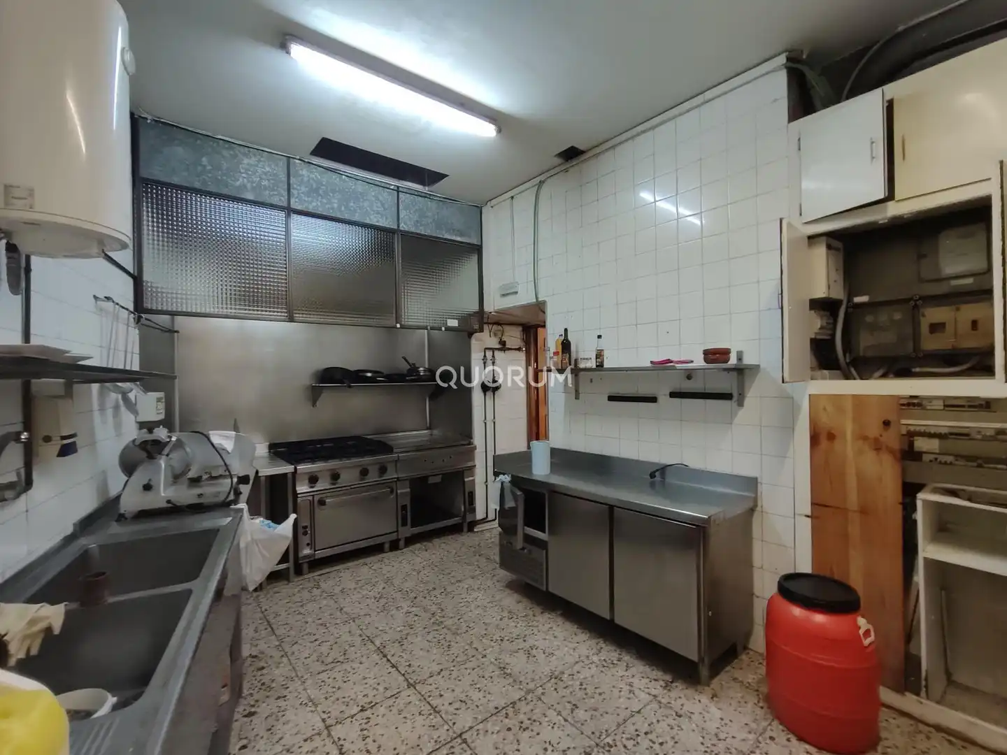 Cocina de Local de alquiler en Bilbao  con Aire acondicionado y Amueblado