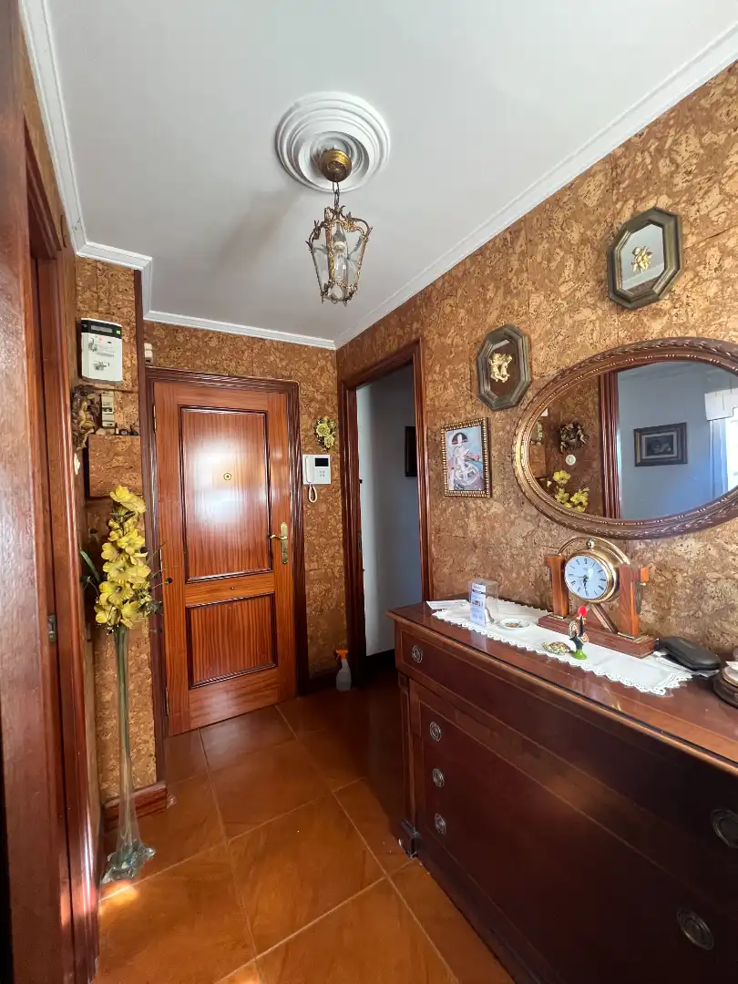 Piso en venta en A Coruña Capital  con Terraza y Amueblado