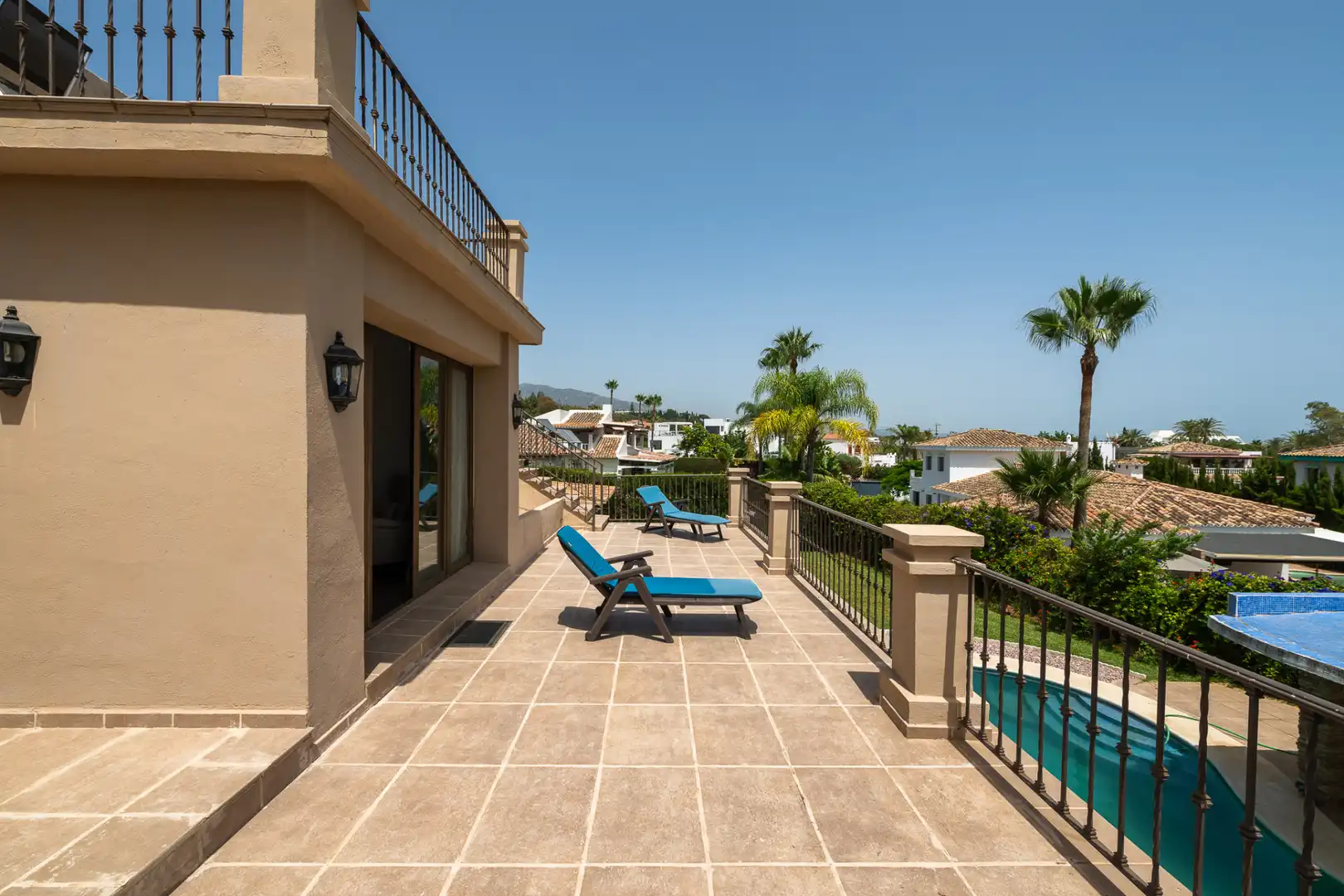 Casa con piscina en venta en Milla de Oro, imagen 11