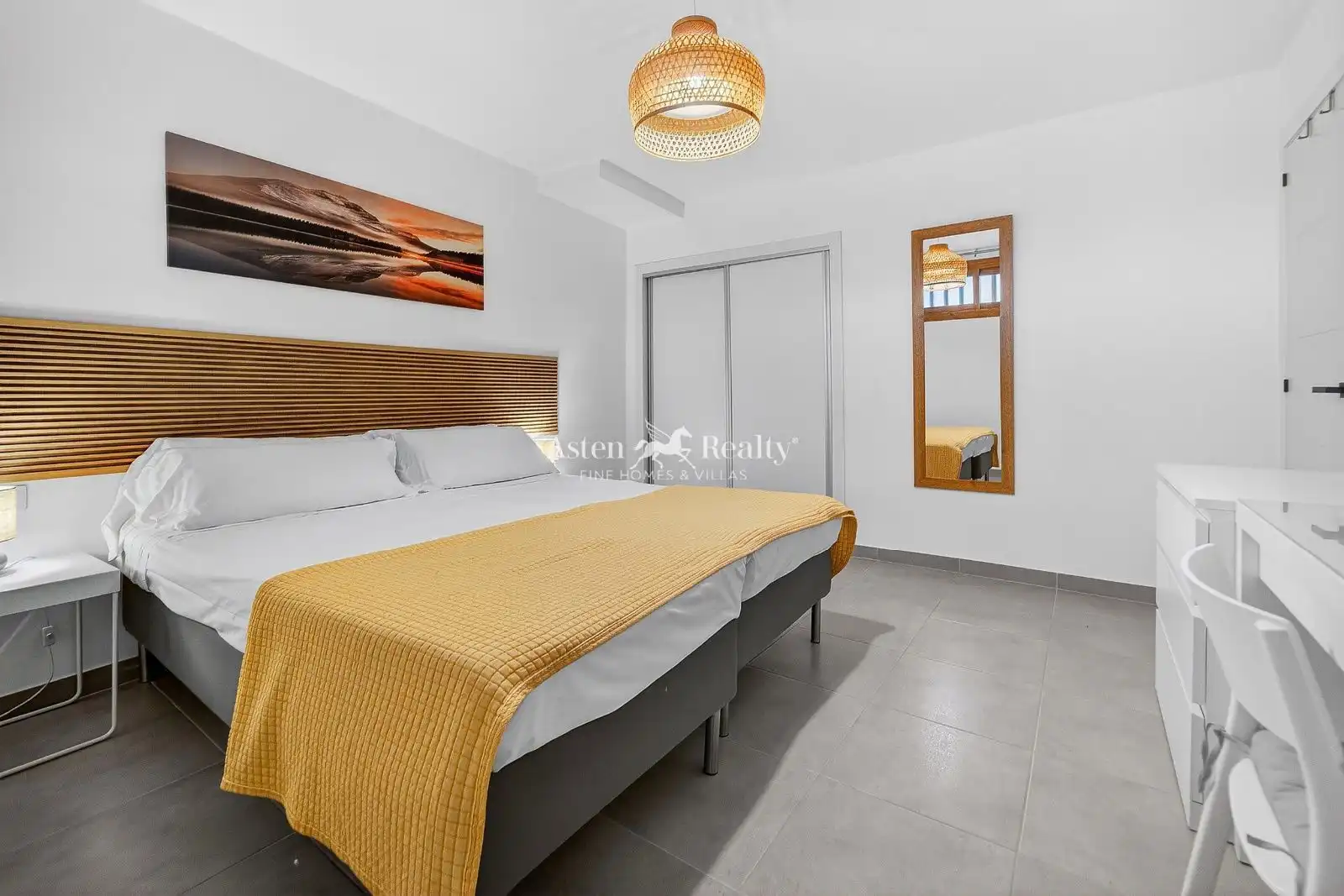 Schlafzimmer von Wohnungen zum Verkauf in Adeje mit Klimaanlage, Terrasse und Schwimmbad