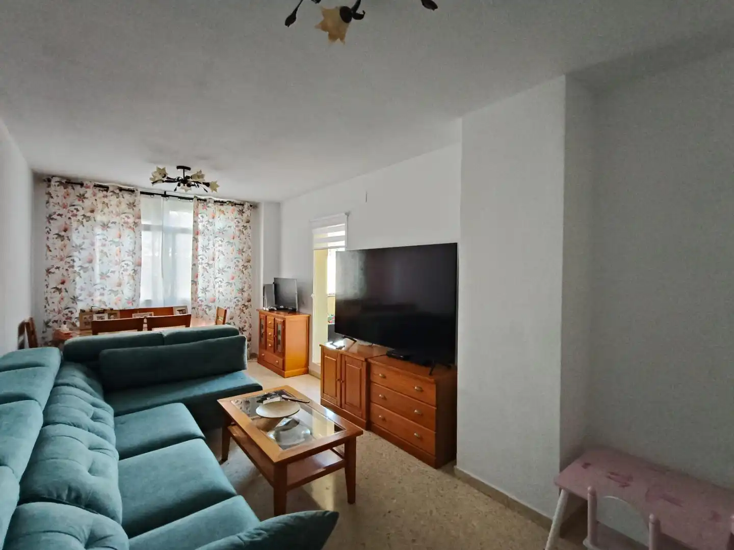 Sala de estar de Piso en venta en El Pinillo 