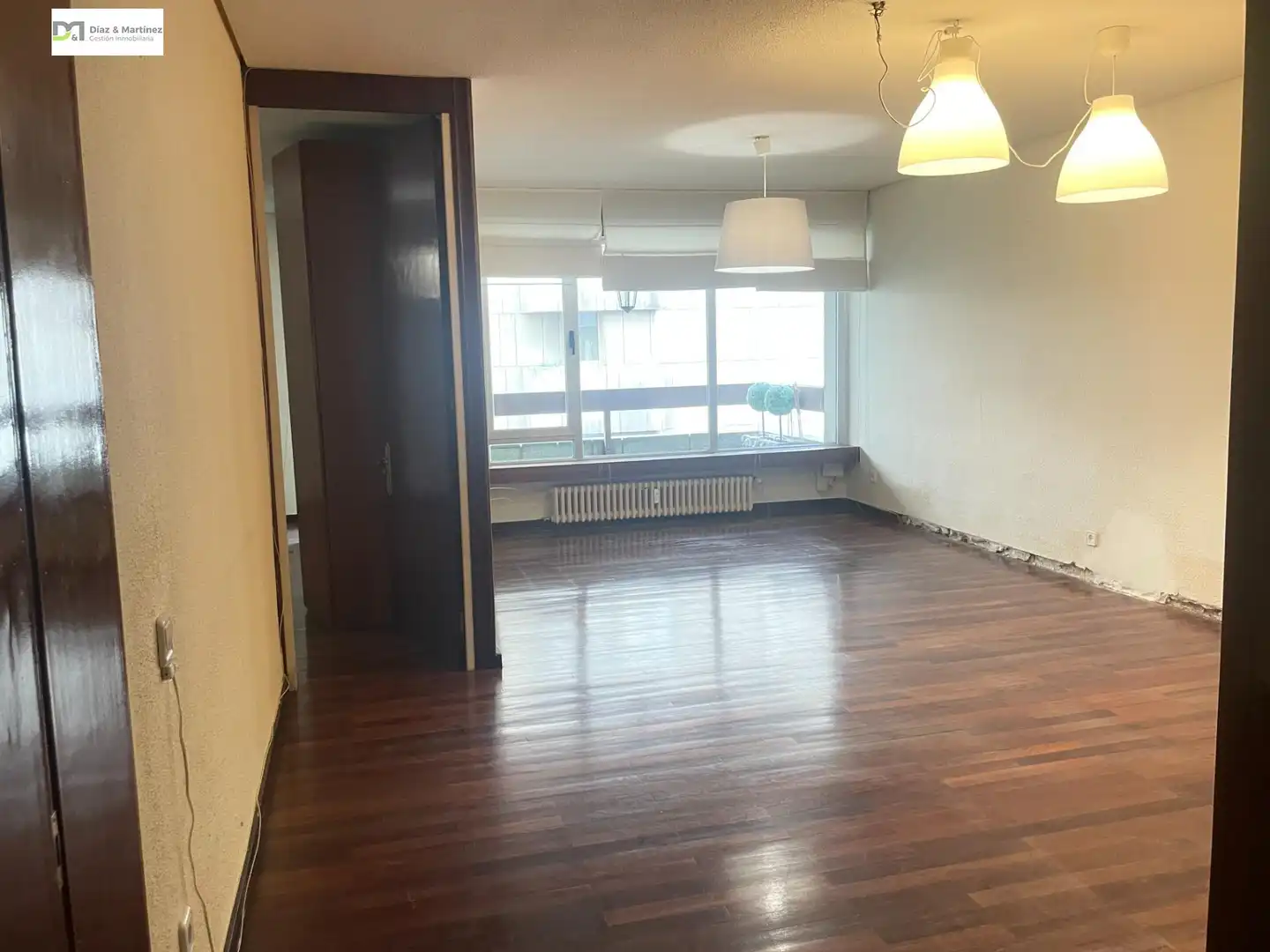 Wohnzimmer von Wohnung zur Miete in León Capital  mit Heizung, Parkett und Terrasse