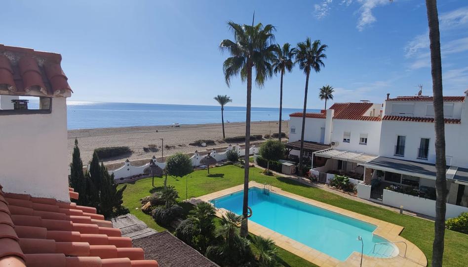 Foto 1 de Casa adosada en venda a Marina de Casares, Málaga