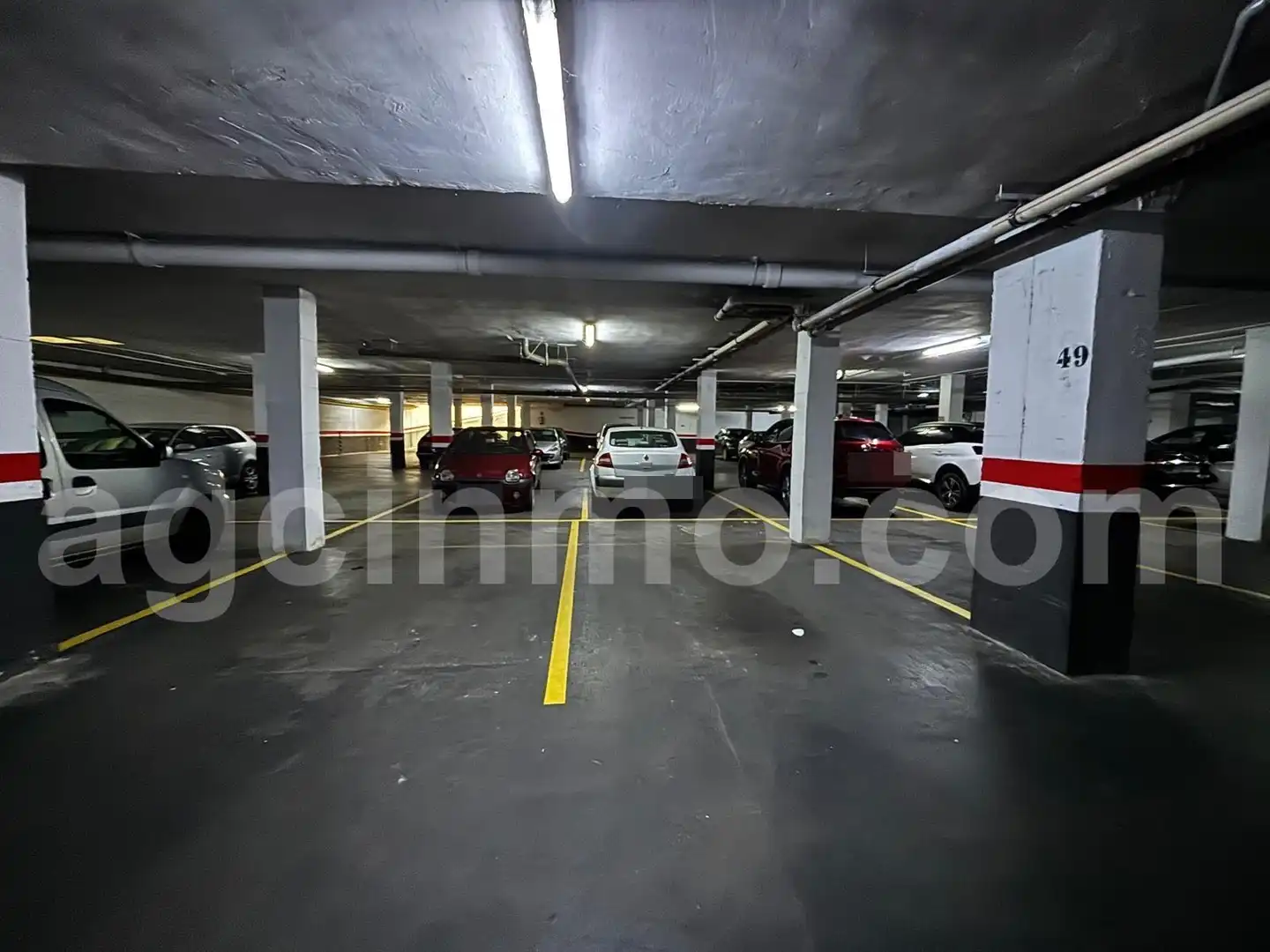 Parking de Piso de alquiler en Valladolid con Calefacción y Terraza