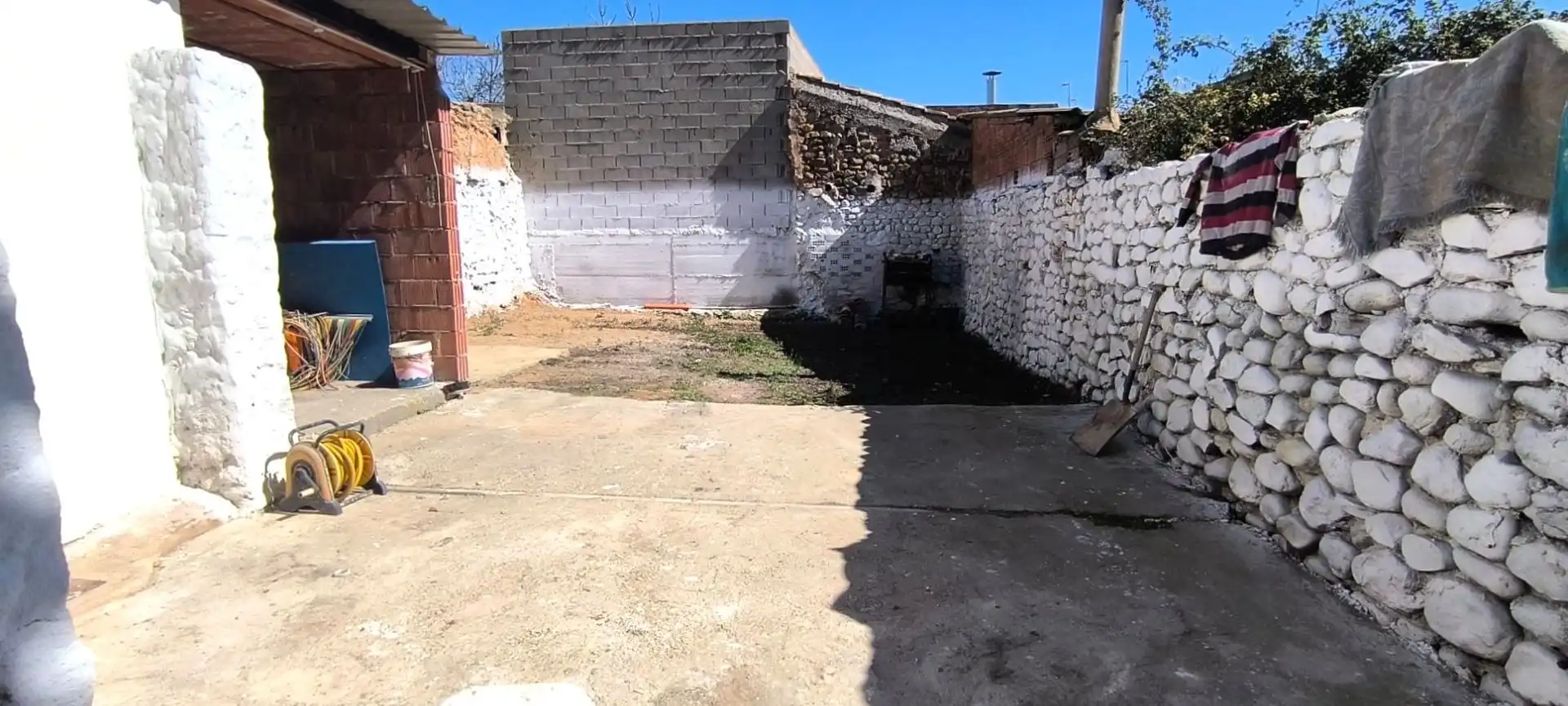 Finca rústica en venda en El Villar de Arnedo amb Jardí privat, Terrassa i Traster
