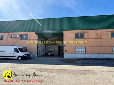 Nave industrial in vendita a Calvarrasa de Abajo