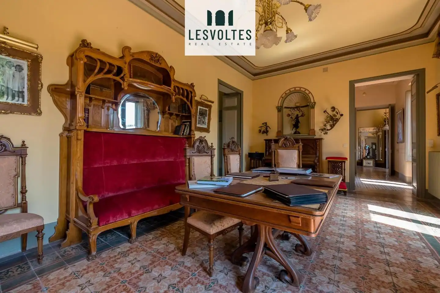 Comedor de Casa o chalet en venta en Sant Martí Vell con Aire acondicionado, Calefacción y Jardín privado
