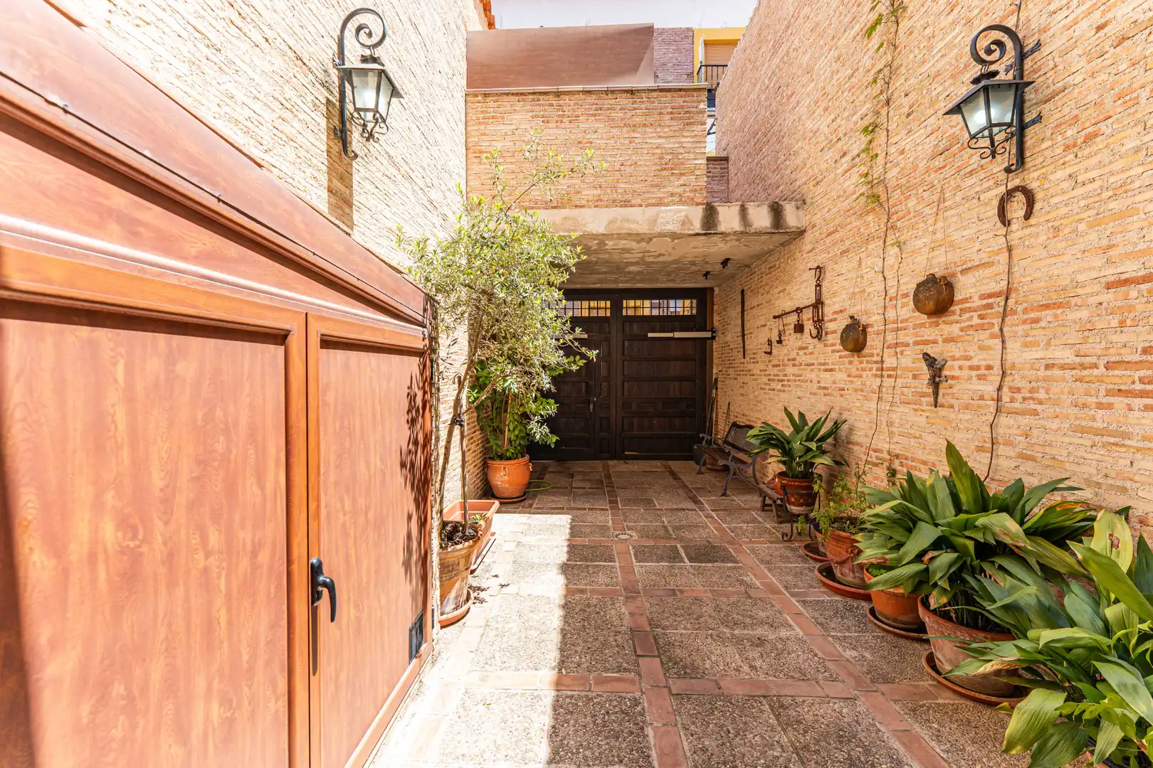 Vista exterior de Casa o xalet en venda en Méntrida amb Aire condicionat, Calefacció i Jardí privat