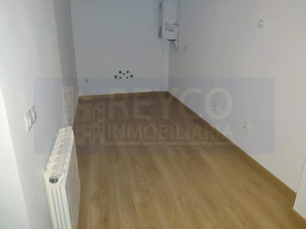 Habitación de Apartamento en venta en Agoncillo