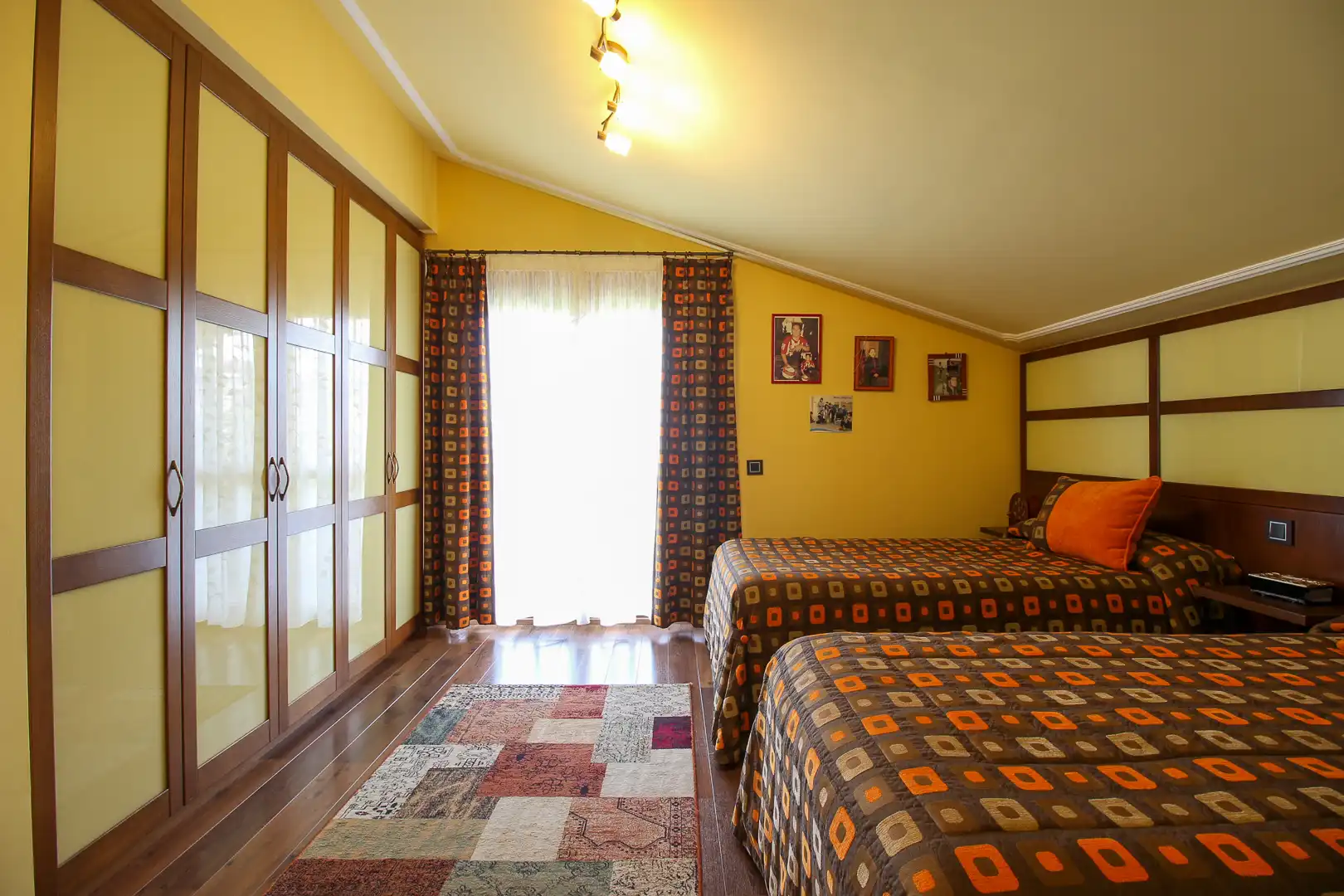 Habitación de Casa o chalet en venta en Santa Cruz de Bezana con Calefacción, Jardín privado y Terraza