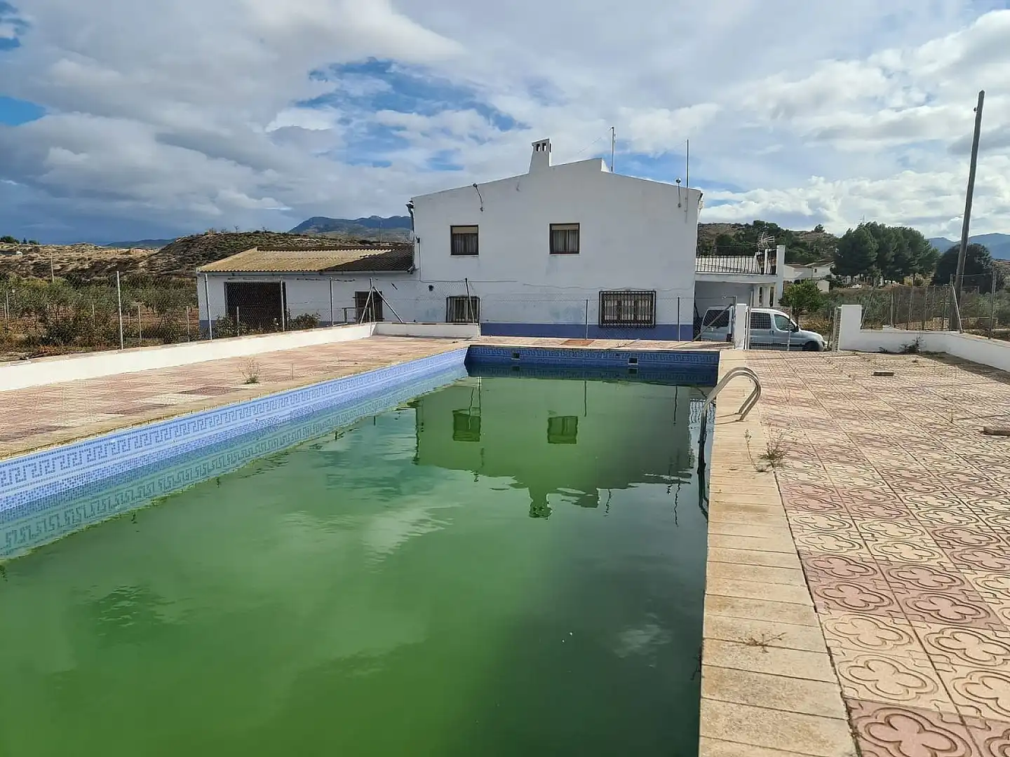 Casa rústica en venta en Sax