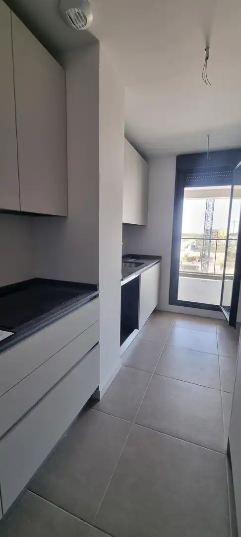 Cocina de Piso en venta en Sevilla con Aire acondicionado, Jardín privado y Terraza