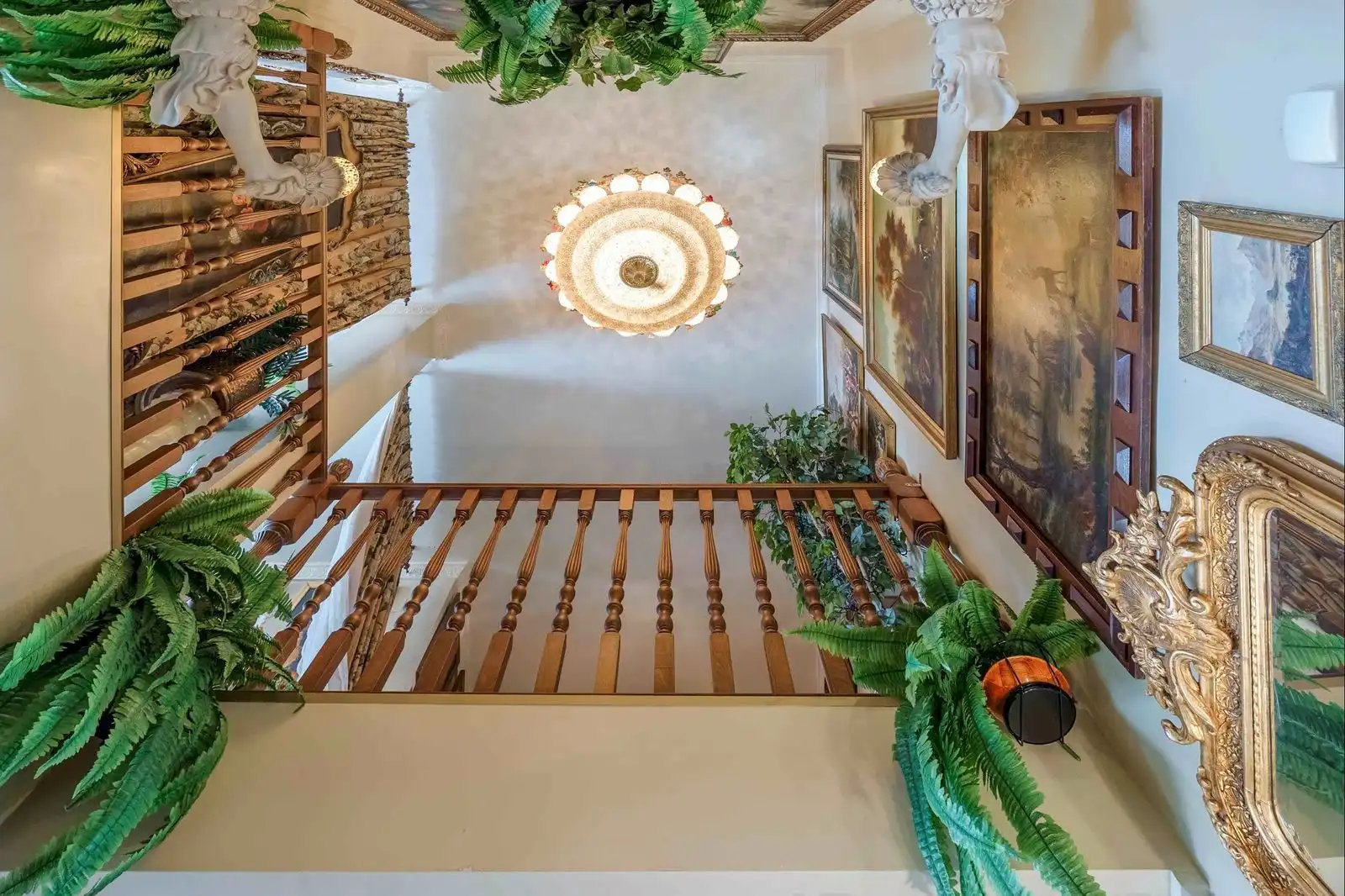 Maisonette zum Verkauf in Estepona mit Klimaanlage und Gemeinschaftspool