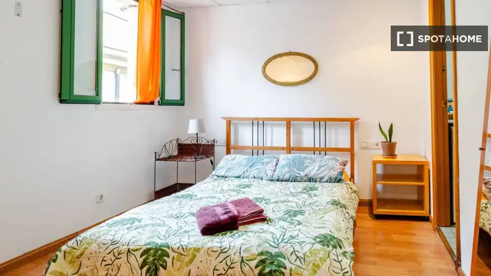 Habitación de Piso de alquiler en Barcelona con Aire acondicionado, Calefacción y Amueblado