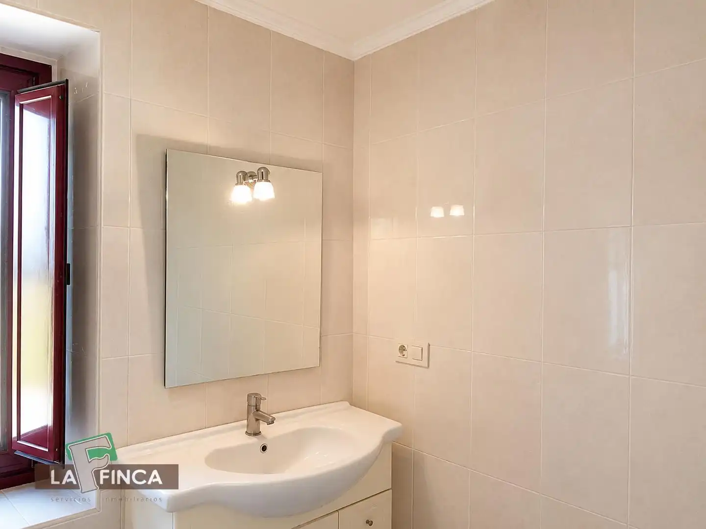 Baño de Casa adosada en venta en Villaviciosa con Trastero