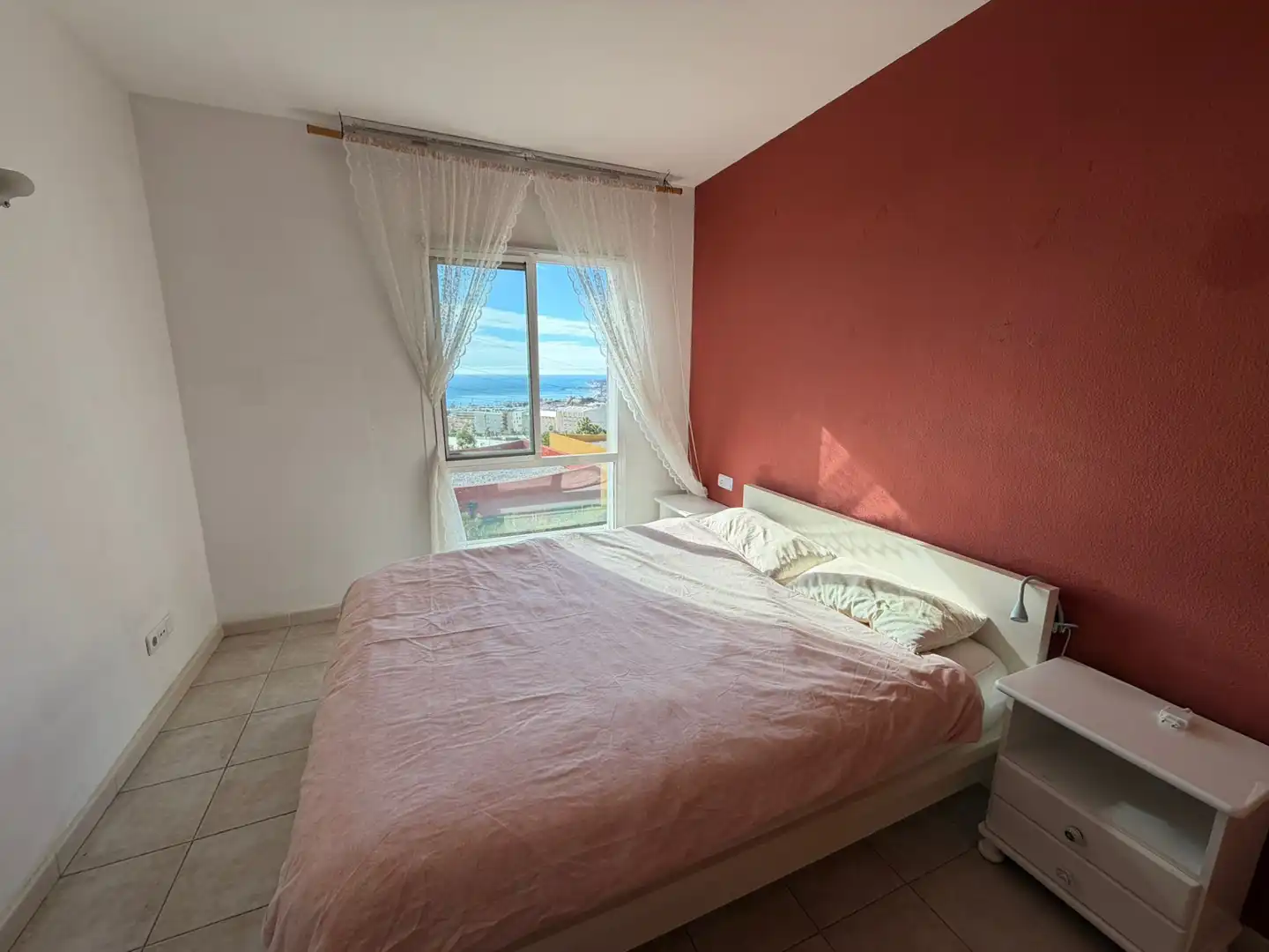 Bedroom of Flat for sale in Fuengirola  with Air Conditioner, Terrace and Community pool