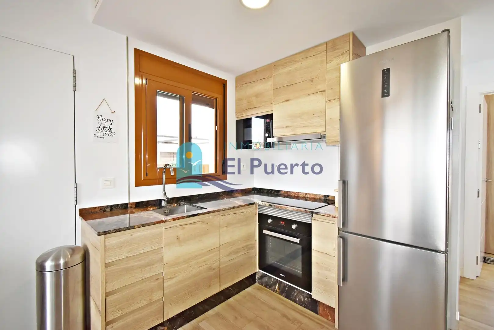Cuina de Apartament en venda en Mazarrón amb Aire condicionat, Calefacció i Jardí privat