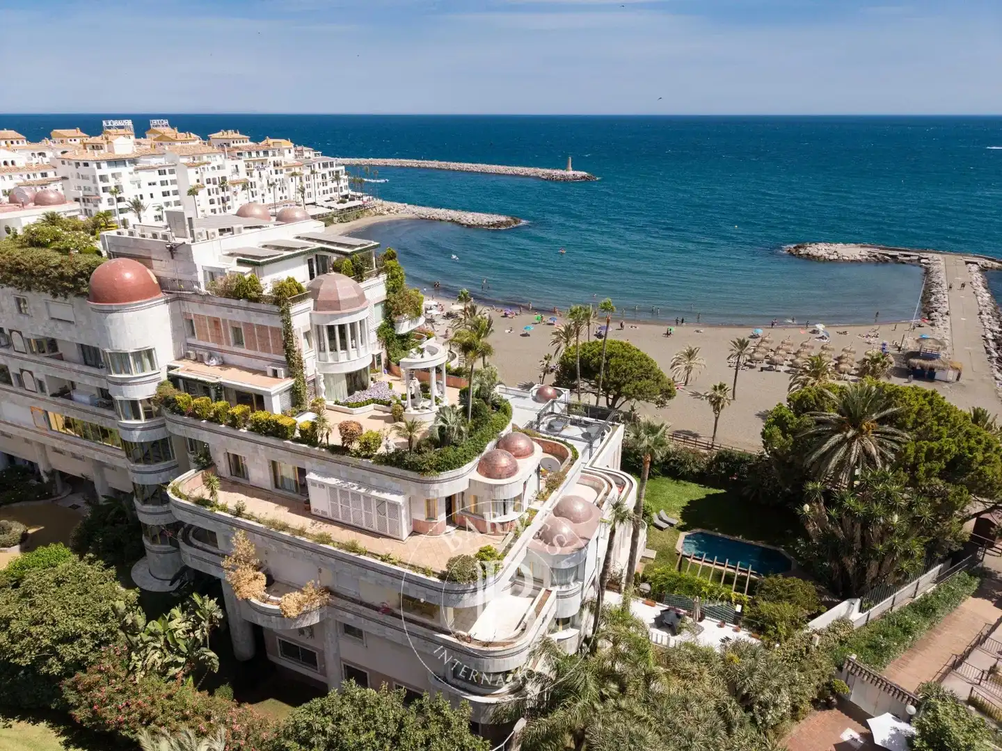 Vista exterior de Piso en venta en Marbella con Aire acondicionado, Calefacción y Terraza