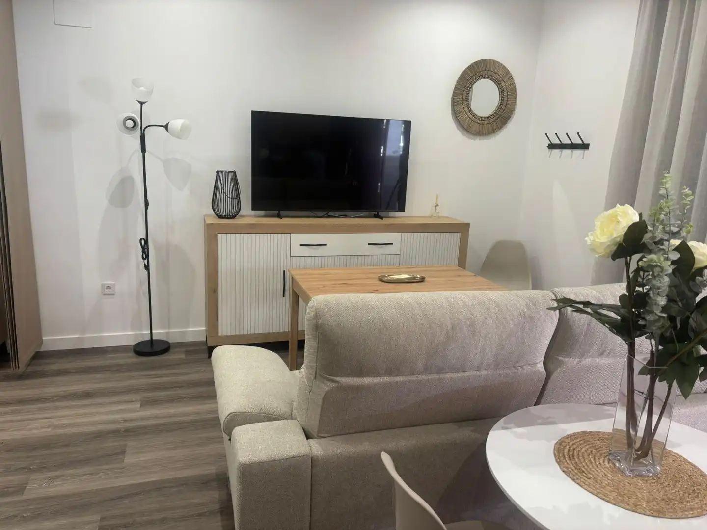 Sala d'estar de Loft de lloguer en Córdoba amb Aire condicionat i Moblat