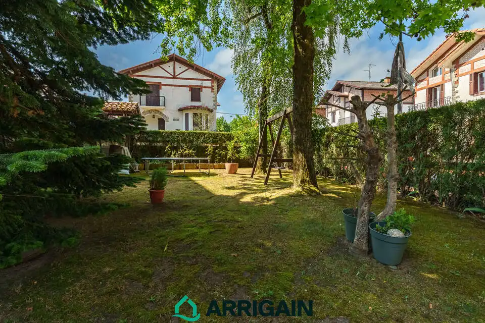 Jardín de Casa o chalet en venta en Irun  con Calefacción, Jardín privado y Terraza