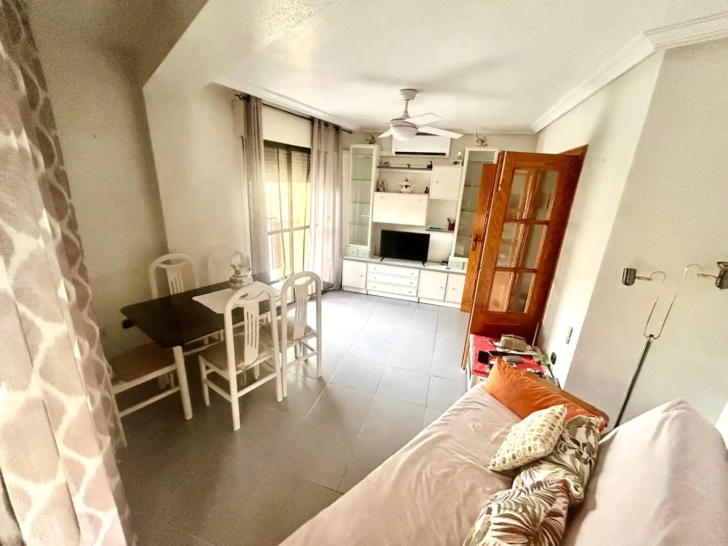 Flat with terrace for sale in Calle REINA SOFIA, imagen 2