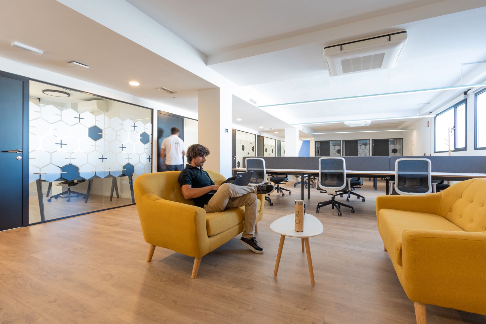 Office to rent in Alcobendas  with Air Conditioner, Heating and Storage room