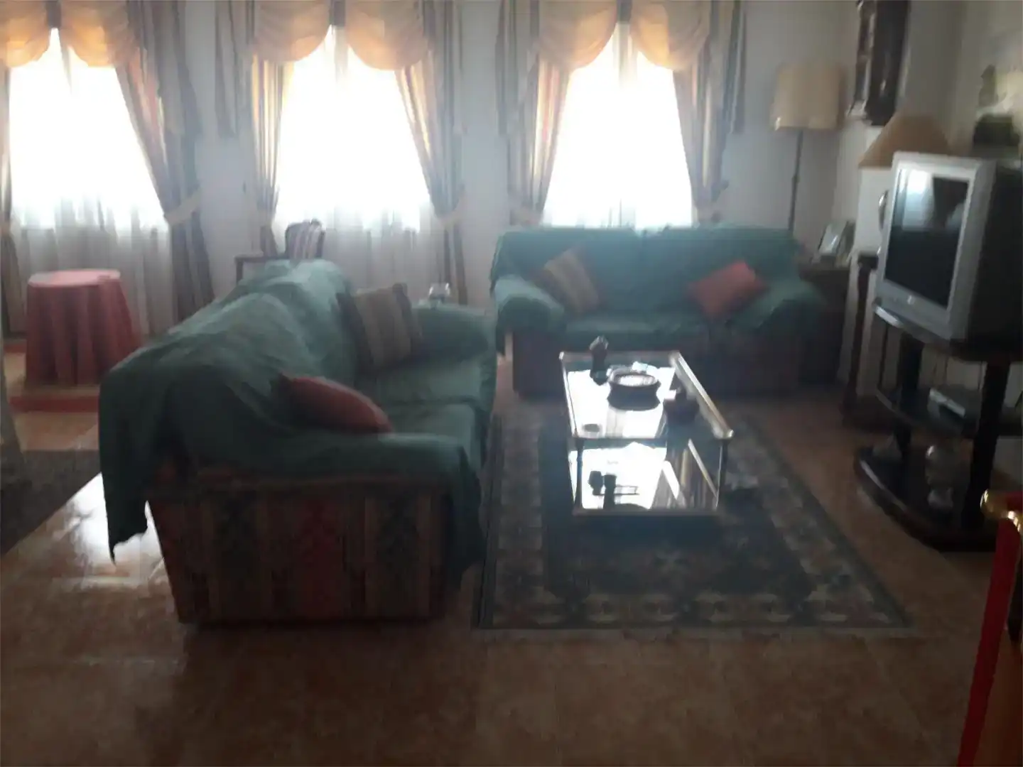 Sala d'estar de Casa adosada en venda en San Pedro