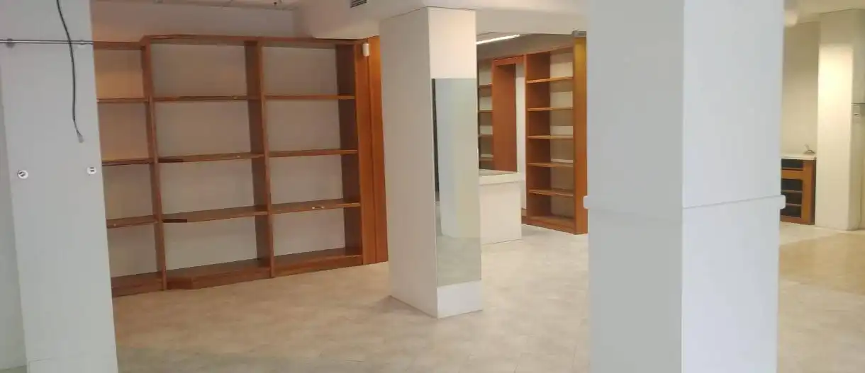 Local comercial en venda a Avenida Virgen Milagrosa, imagen 6