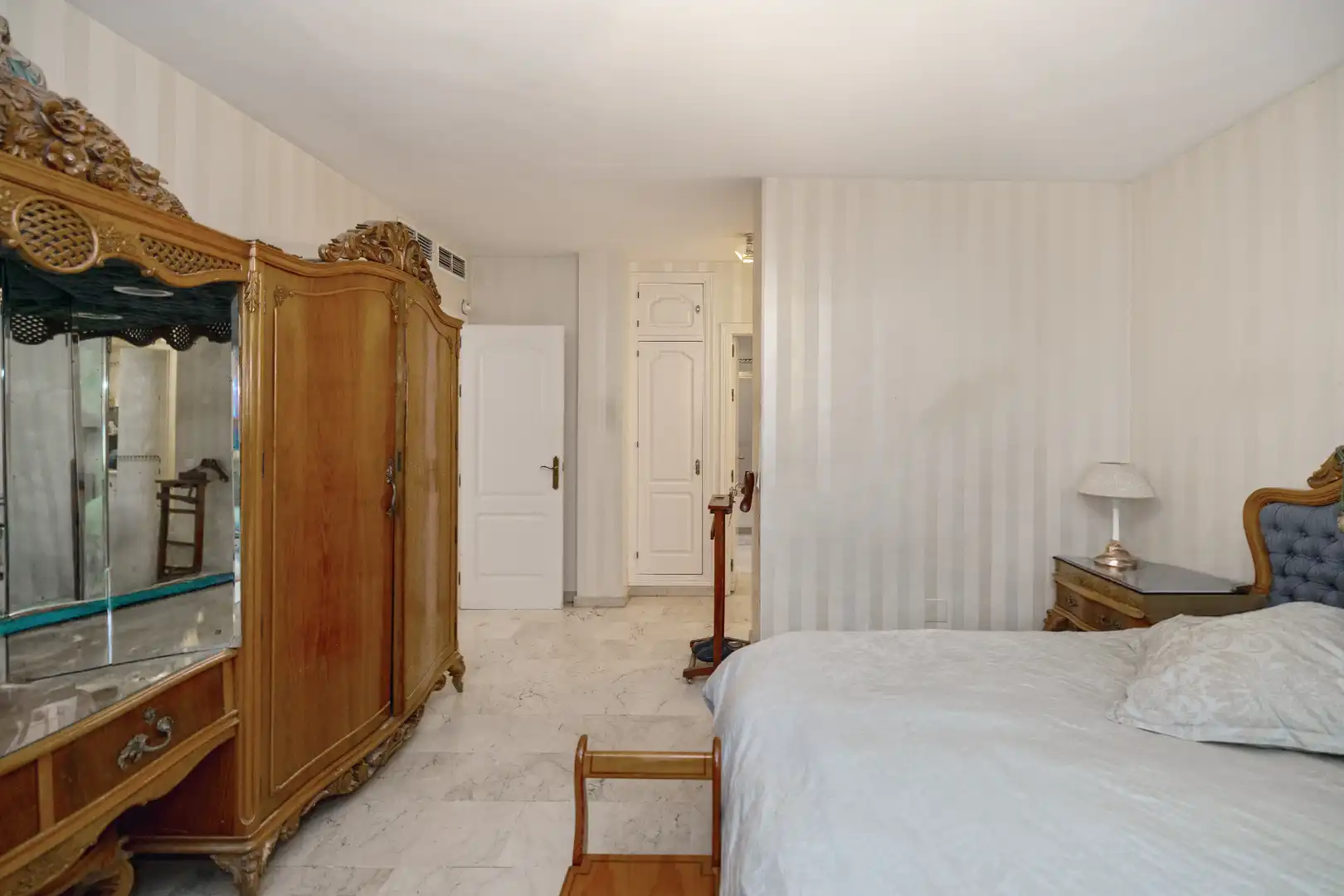 Schlafzimmer von Dachboden zum Verkauf in Málaga mit Klimaanlage, Heizung und Terrasse