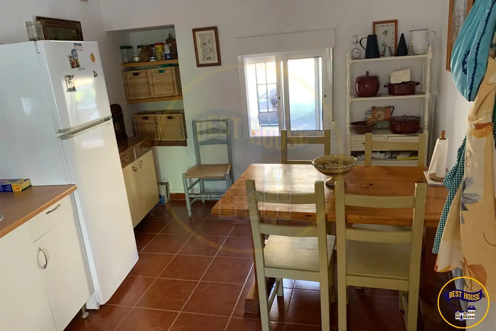 Cuina de Casa o xalet en venda en Castejón (Cuenca) amb Calefacció, Terrassa i Traster