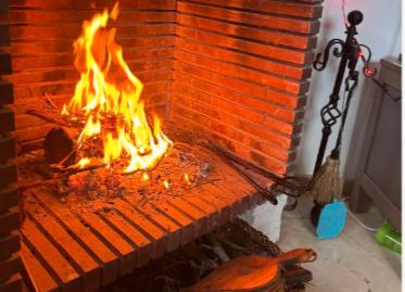 Foto 2 de Casa o chalet de alquiler en Calle Pinos Silvestres, 2, Hontoba, Guadalajara