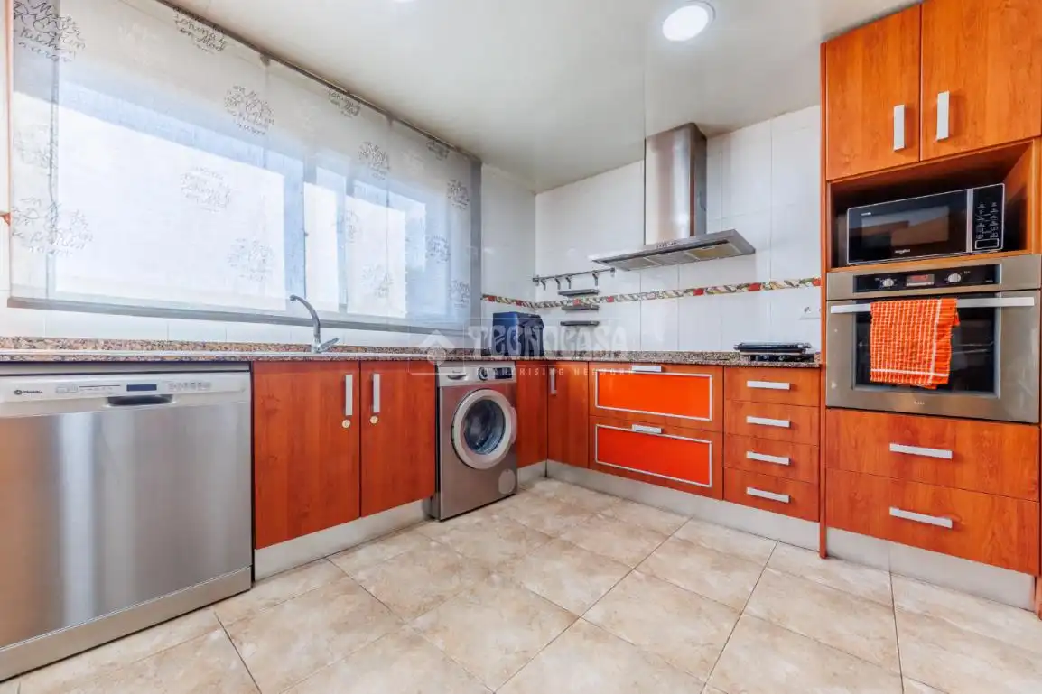 Cocina de Casa o chalet en venta en Tarragona con Aire acondicionado, Jardín privado y Terraza