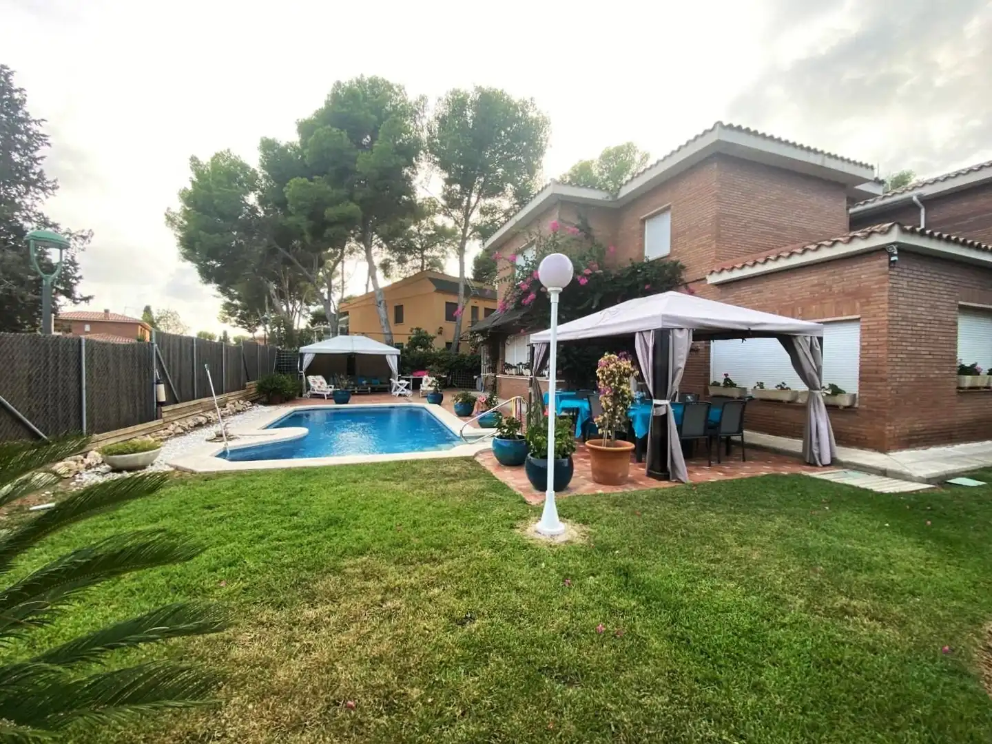 Swimming pool of Detached homes for sale in Tarragona  with Heating, Terrace and Storage room