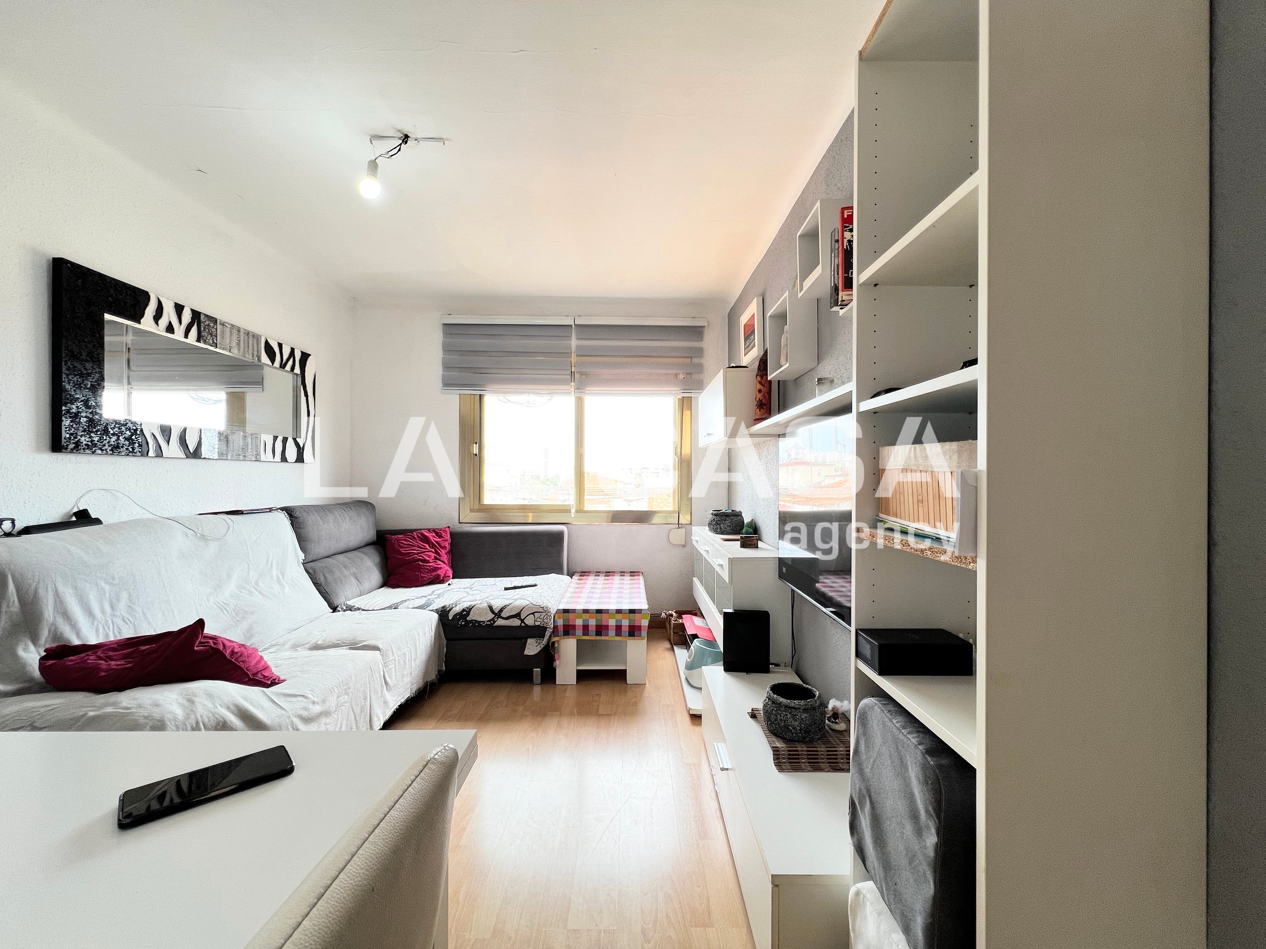 Living room of Flat for sale in Badalona
