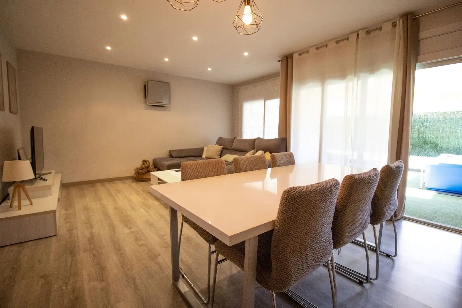 Dining room of Houses for sale in Palau-saverdera  with Air Conditioner, Heating and Private garden