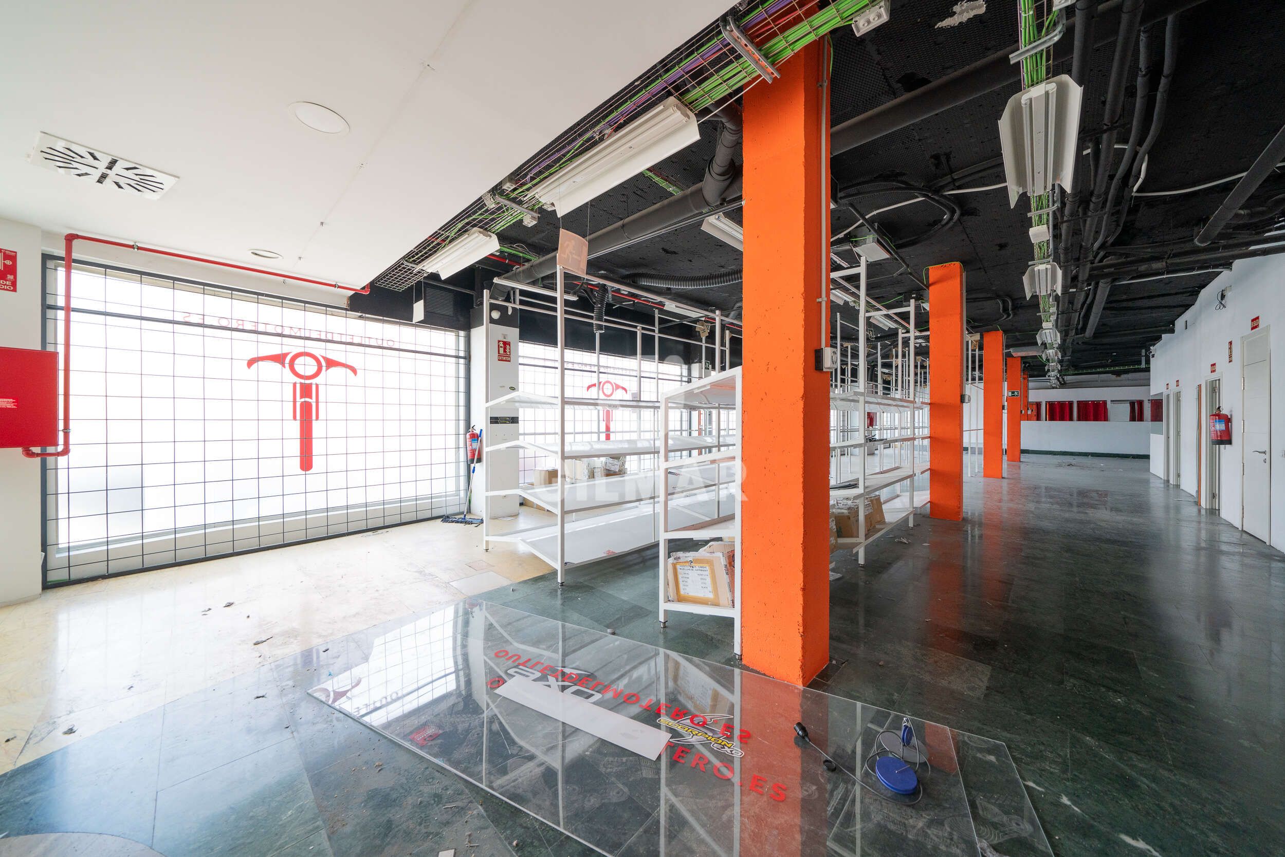 Premises for sale in  Madrid Capital