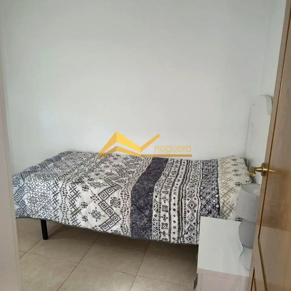 Habitación de Piso en venta en Linares con Amueblado y Balcón