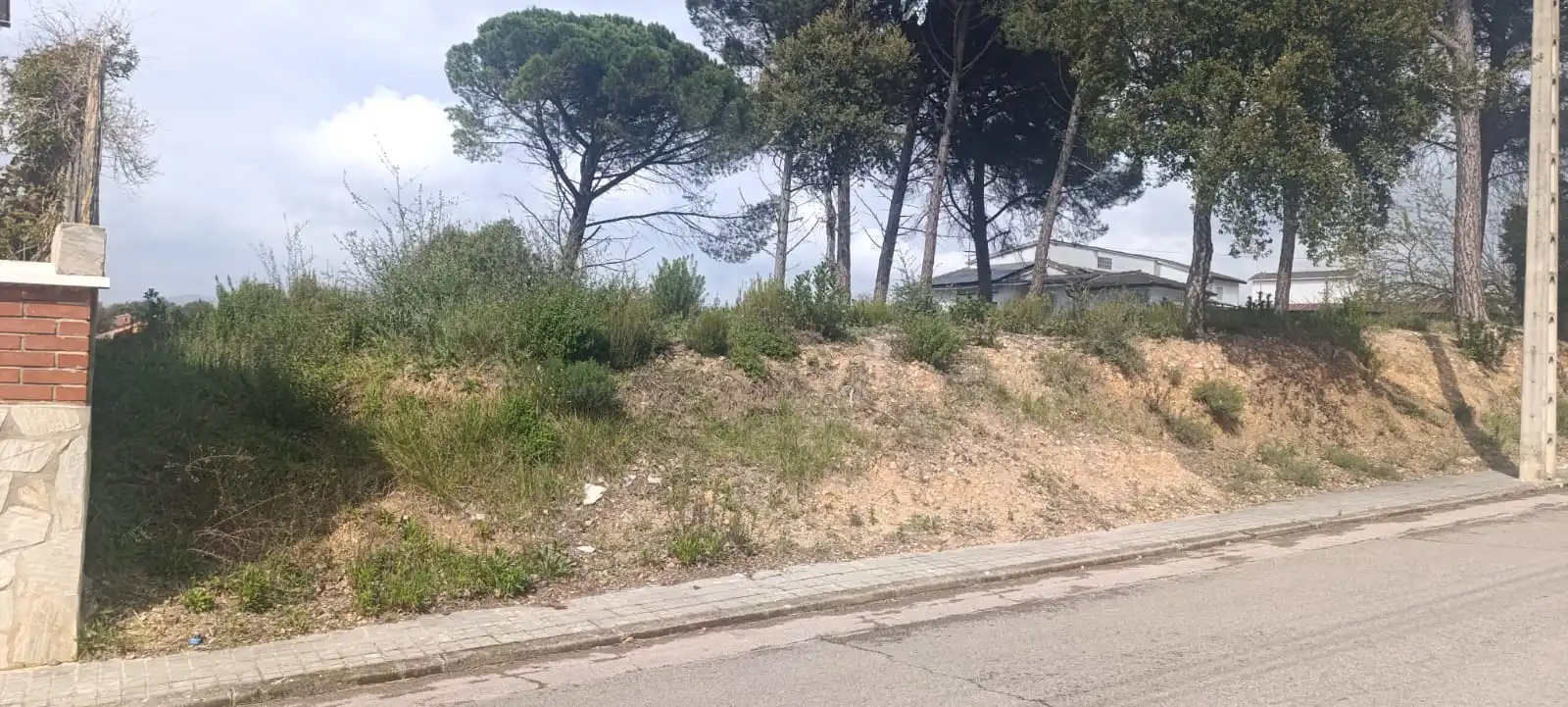Residential land for sale in Sils