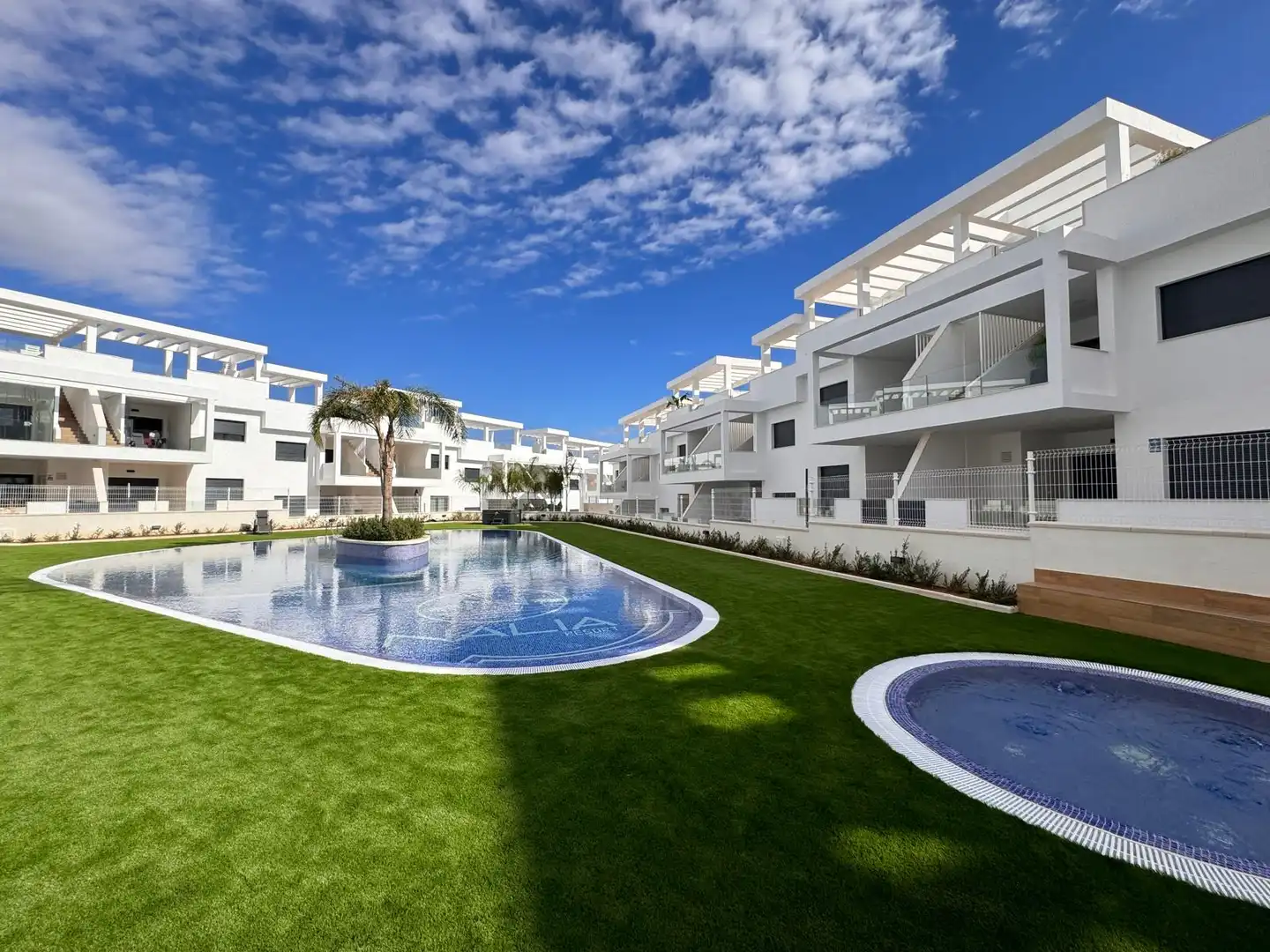 Casa o chalet en venta en Avenida de Denia, 7, Los Balcones - Los Altos