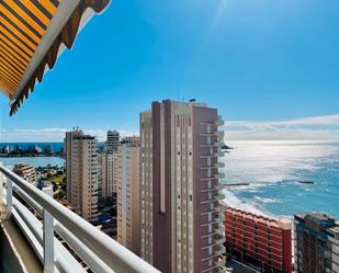 Vista exterior de Apartament en venda en Calpe / Calp amb Aire condicionat, Jardí privat i Terrassa