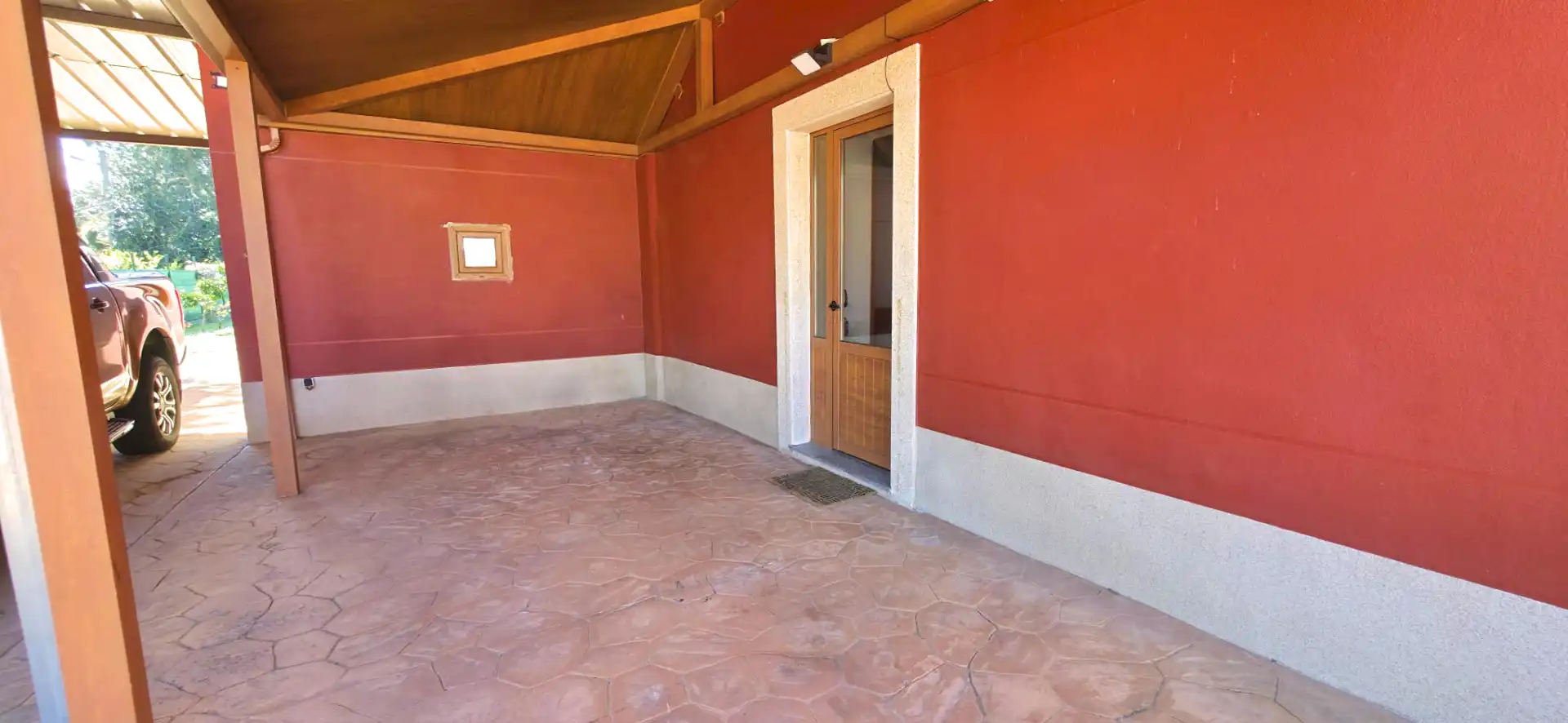 Einfamilien-Reihenhaus zum Verkauf in Aldea Santa María, Neda