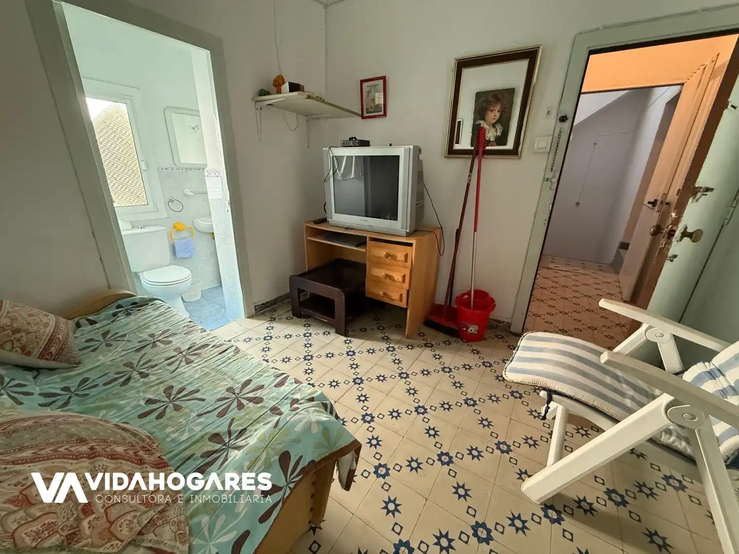 Habitación de Edificio en venta en Rota