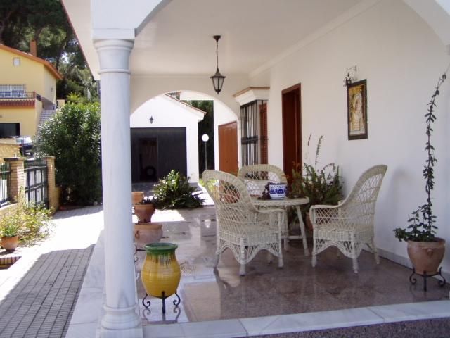 House or chalet for sale in Bonanza - Avda de Huelva - Barrio Andalucia
