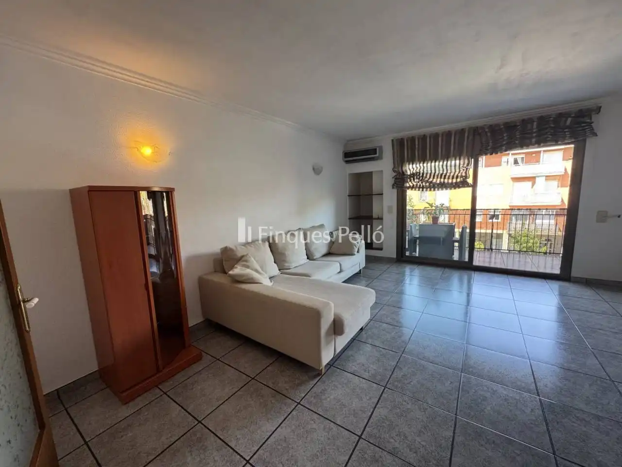 Living room of Flat for sale in Sant Feliu de Guíxols  with Air Conditioner, Heating and Balcony