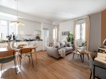 Apartamento con ascensor en alquiler en Calle del Doctor Castelo