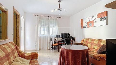Foto 4 de Piso en venta en Calle Barcelona, San Cayetano, Churriana de la Vega