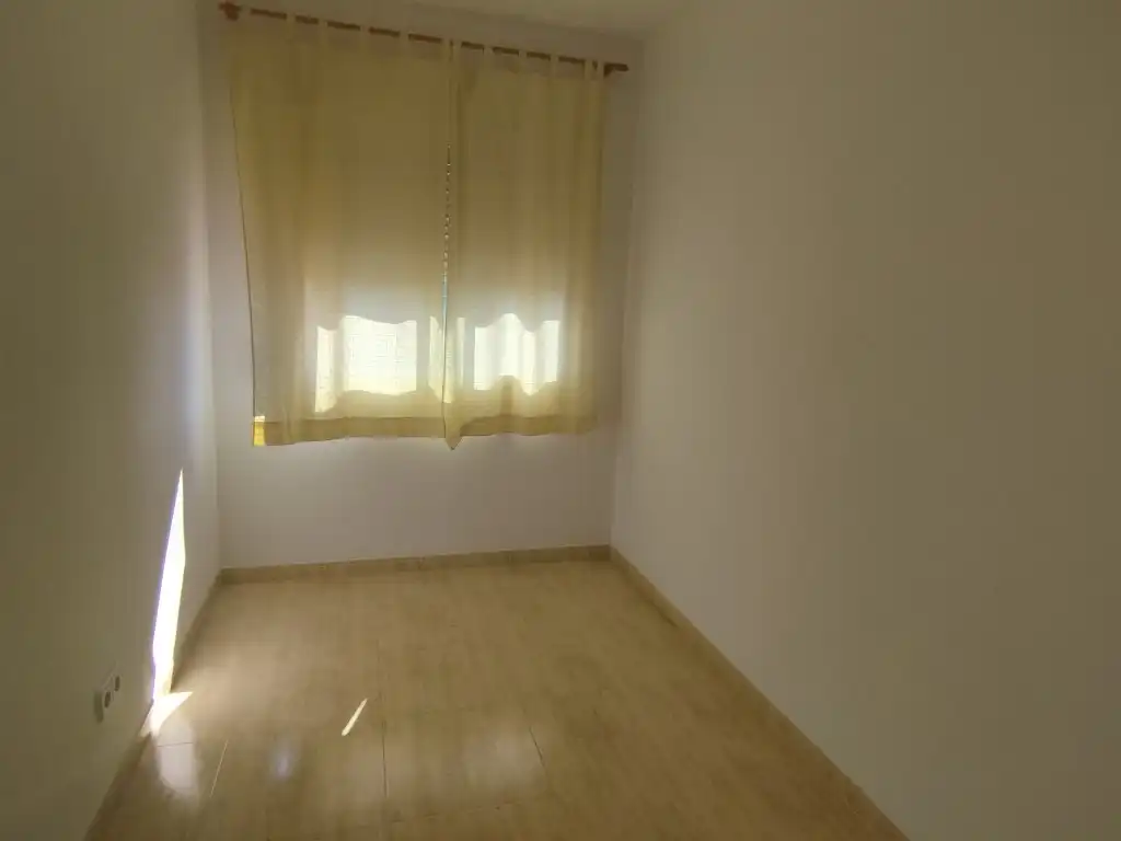 Habitación de Piso en venta en Benicarló con Terraza y Amueblado