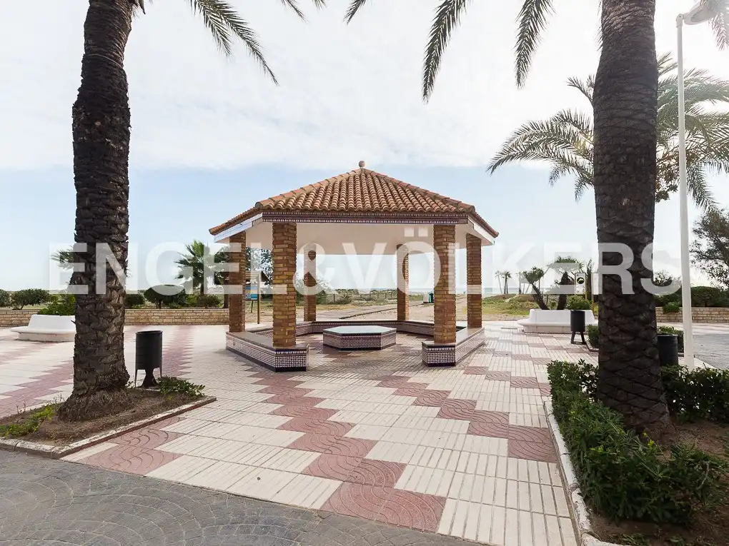 Außenansicht von Wohnungen zum Verkauf in Canet d'En Berenguer mit Heizung, Privatgarten und Terrasse