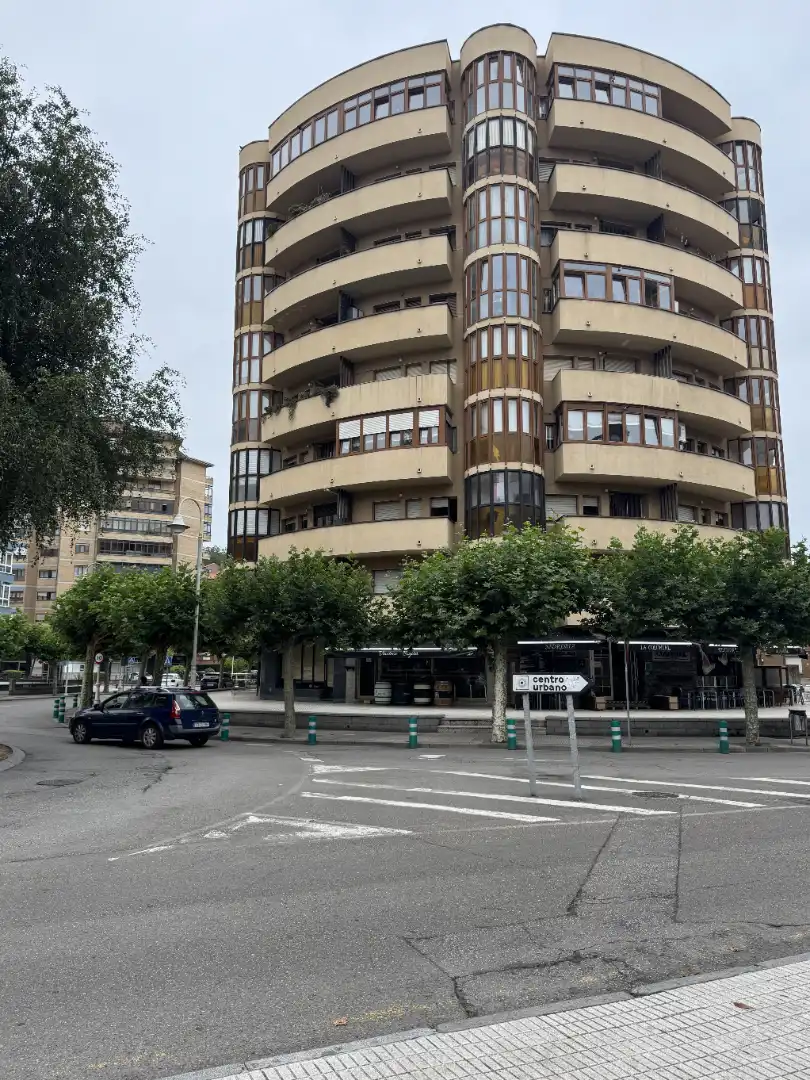 Vista exterior de Piso en venta en Castrillón con Calefacción, Parquet y Terraza